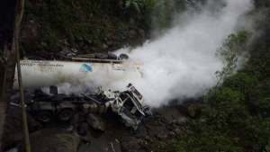 El accidente se produjo a la altura del Puente Vivar, perteneciente al cant&oacute;n Santa Isabel.