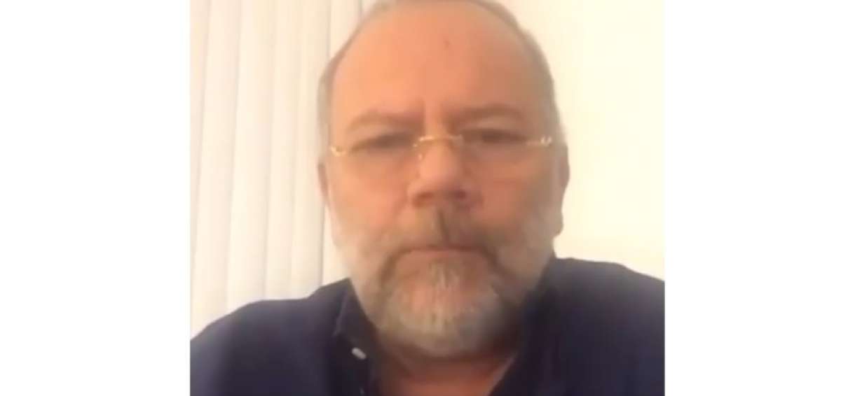 En un nuevo video 'Capaya' afirma que el fiscal general, Galo Chiriboga, lo llam&oacute; para alertarlo sobre informaci&oacute;n comprometedora llegada desde Panam&aacute;.