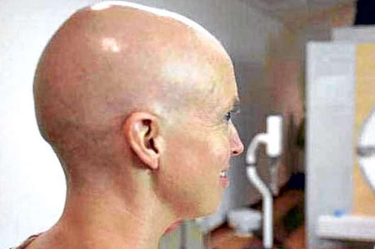 Enfermos de c&aacute;ncer dejan terapias