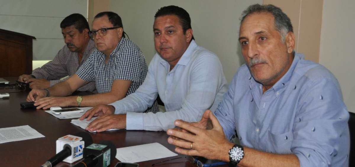 Sector pesquero y camaronero instan a dialogar al Gobierno