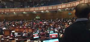 Con 65 votos el pleno de la Asamblea no aprob&oacute; la moci&oacute;n de destituci&oacute;n de la presidenta del Legislativo.