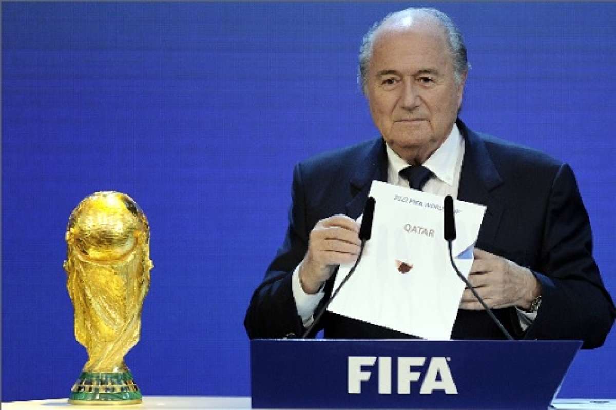 La FIFA absuelve a Rusia y a Qatar de corrupci&oacute;n   