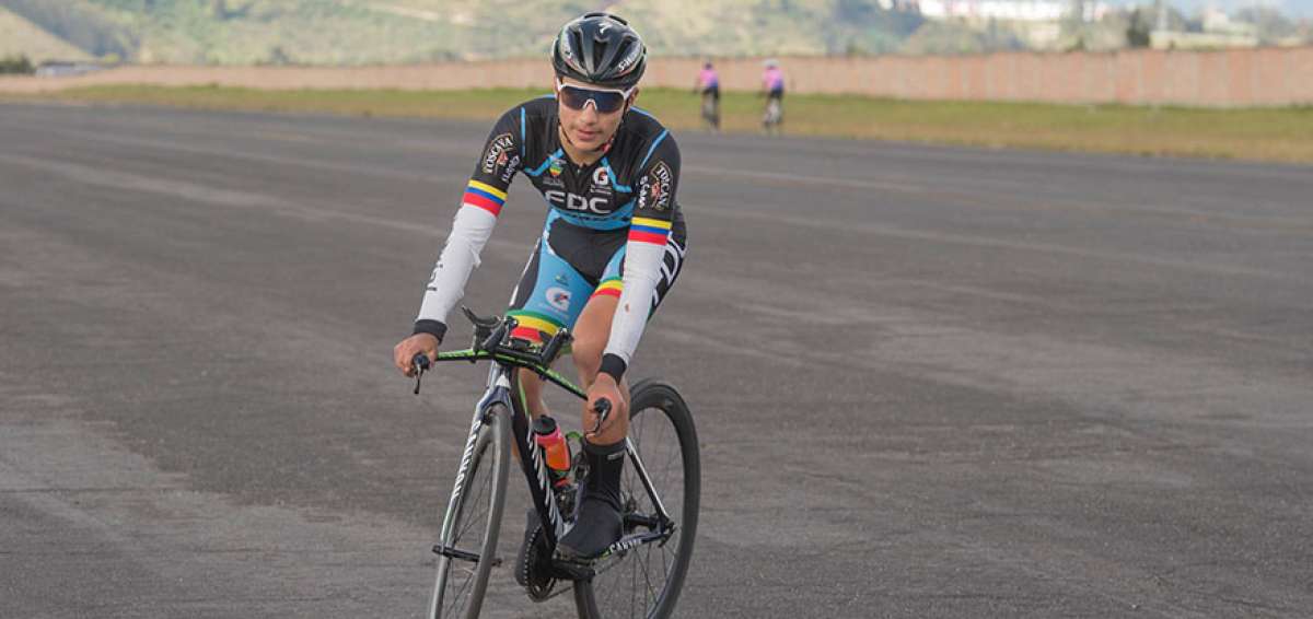 Johnny Carapaz se colg&oacute; ocho medallas en el Campeonato Nacional Juvenil, que se disput&oacute; hace tres semanas en Guayaquil.