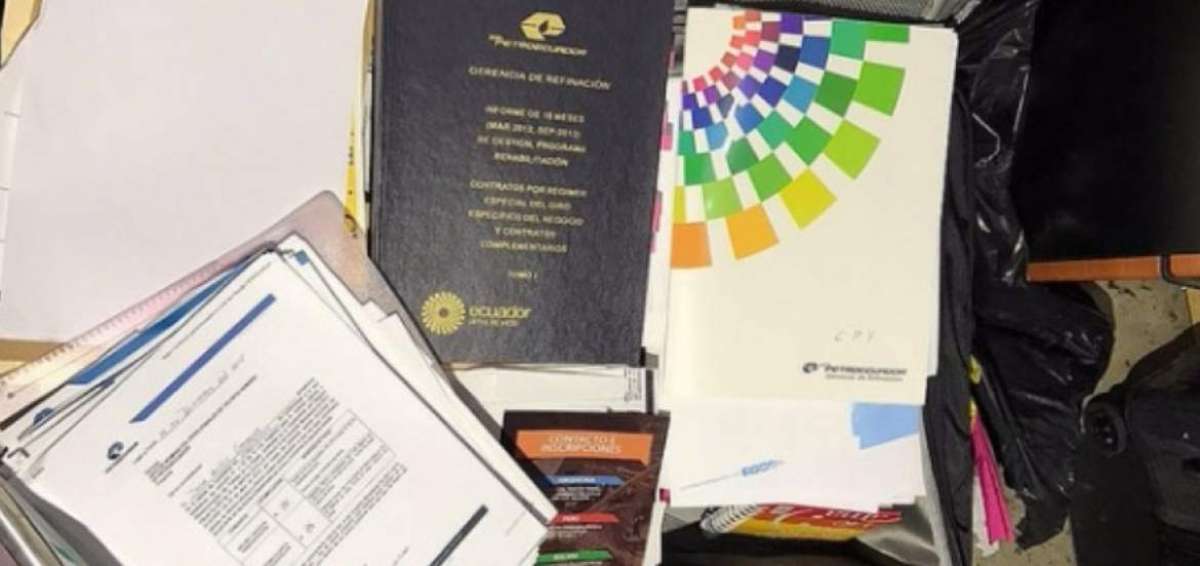 En allanamientos fueron incautados dinero en efectivo, documentos, entre otras evidencias.