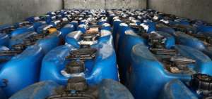 Armada detiene transporte con 3.130 galones de combustible