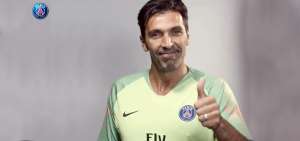 Buffon ya aparece en un video promocional del PSG.