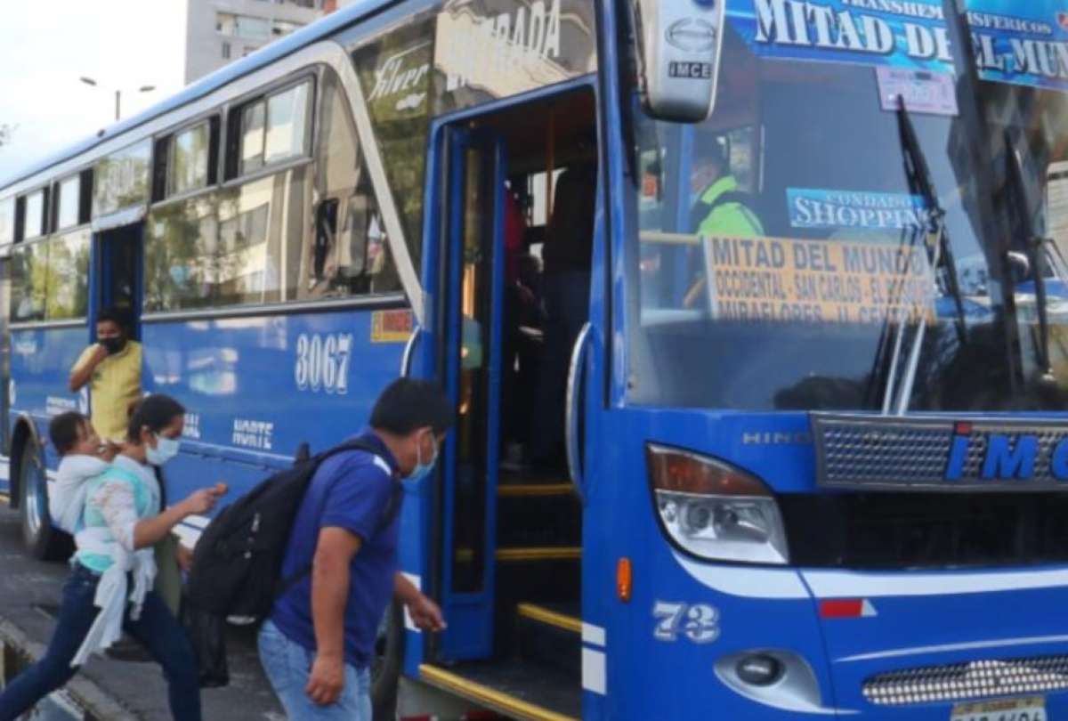 Gobierno convoca mesas técnicas para actualizar tarifas de transporte