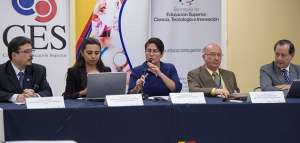 Las autoridades informaron que en la actualidad hay 48.785 t&iacute;tulos de m&eacute;dicos registrados. Foto: Daniel Molineros / El Tel&eacute;grafo 