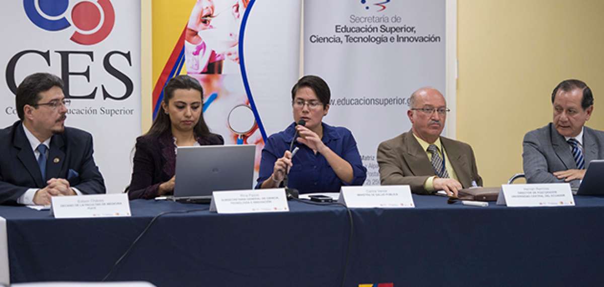 Las autoridades informaron que en la actualidad hay 48.785 t&iacute;tulos de m&eacute;dicos registrados. Foto: Daniel Molineros / El Tel&eacute;grafo 