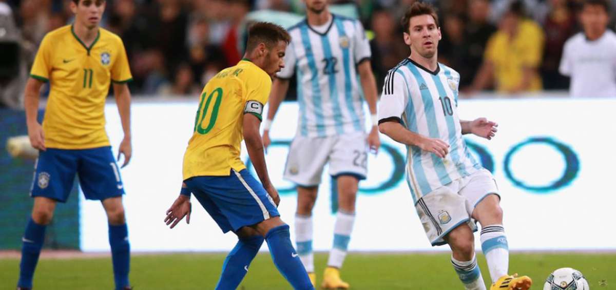 Messi y Neymar: Amigos en el Bar&ccedil;a, a cara de perro en Brasil-Argentina
