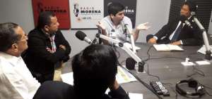 El vicepresidente Otto Sonnenholzner durante un conversatorio radial en Guayaquil.