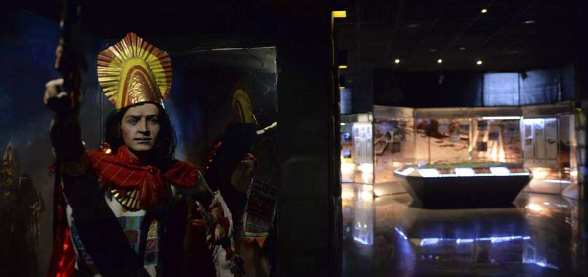 El museo de cera de Pumapungo es un sitio muy visitado por turistas. En este lugar se puede apreciar las diferentes nacionalidades que tiene Ecuador.