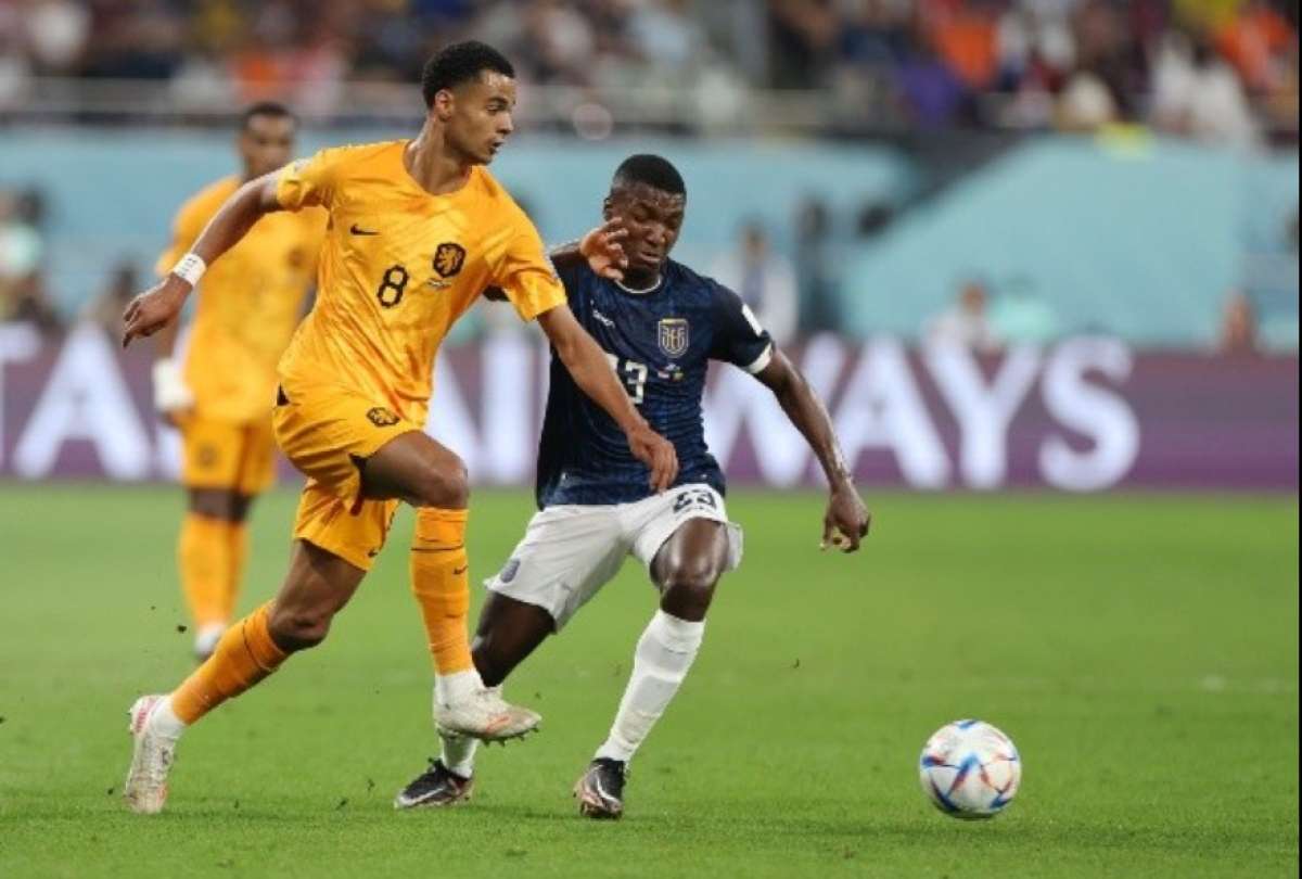 Cody Gakpo marcó uno de los 10 mejores goles del Mundial contra Ecuador.