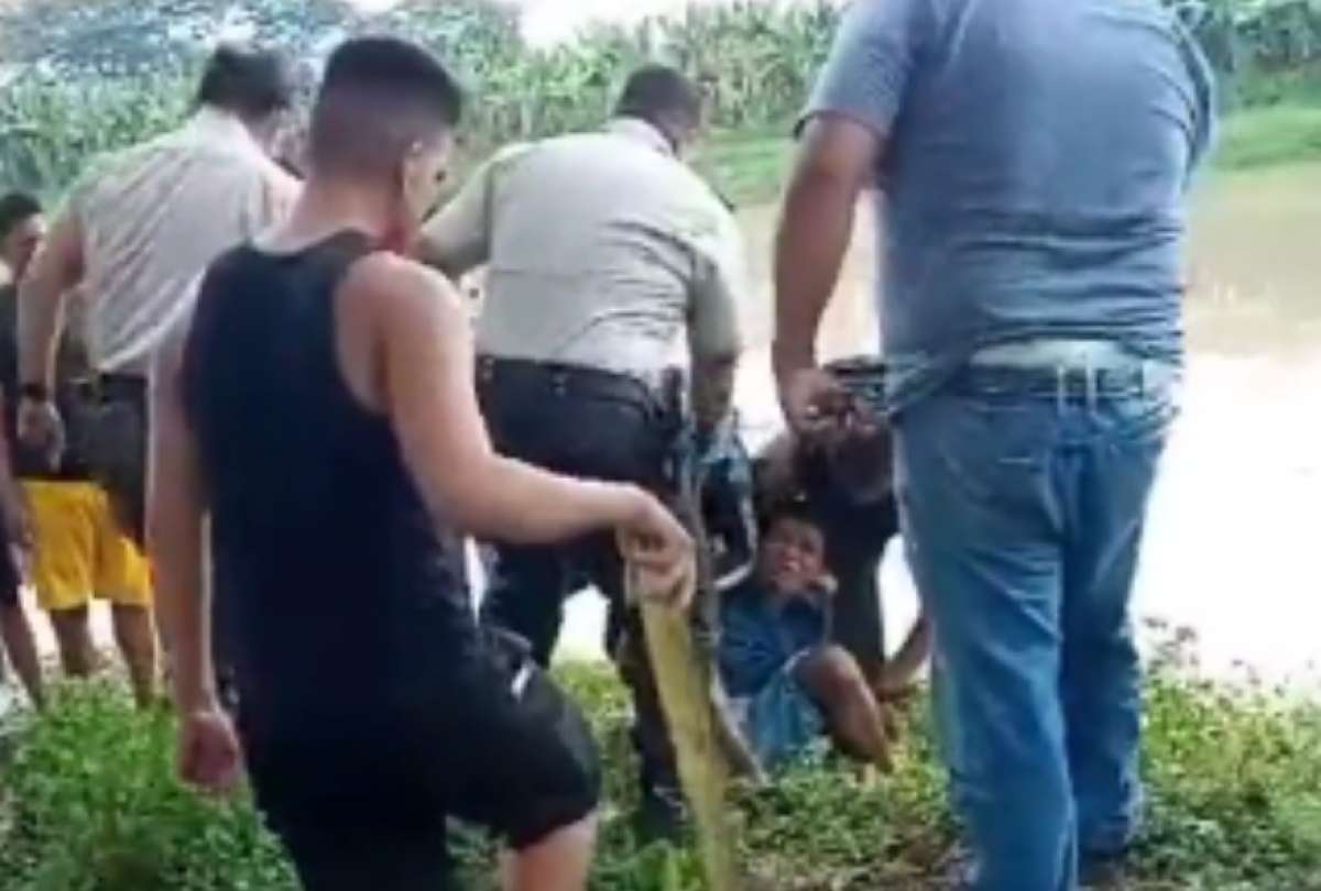Robaron a estudiantes y terminaron llorando para que no se los lleven detenidos