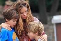 Shakira pide respeto a la intimidad de sus hijos