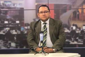 Xavier Torres es el contralor general designado por el Cpccs.