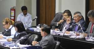 El Comit&eacute; Ejecutivo de la Federaci&oacute;n Ecuatoriana de F&uacute;tbol se reuni&oacute; el martes pasado en la sede del organismo, en Guayaquil. 