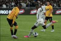 Liga de Quito fue sancionada por el comportamiento de sus hinchas
