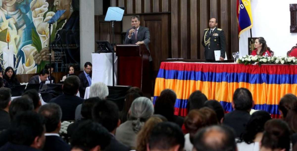 Cortes&iacute;a de la Presidencia de la Rep&uacute;blica 
