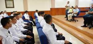 La segunda promoci&oacute;n de agentes de tr&aacute;nsito en Manta inici&oacute; su instrucci&oacute;n en octubre pasado.
