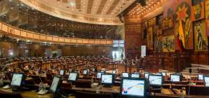 En el art&iacute;culo 54 de la reforma a la LOFL se plantea regular y sancionar la inasistencia de los asamble&iacute;stas.