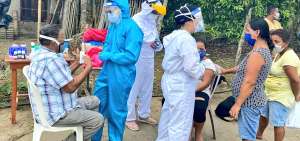 Los centros de atenci&oacute;n integral y el M&eacute;dico del Barrio permitieron llevar servicios de salud a los habitantes de 400 barrios de diferentes cantones del pa&iacute;s.
