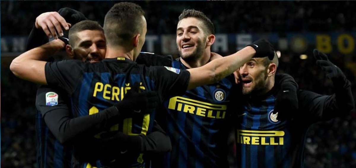 Milan-Inter, un derbi en Copa de Italia entre dos equipos en horas bajas