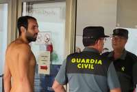 Un ciudadano español intentó entrar sin ropa a un juzgado.