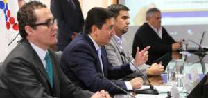  El ministro de Trabajo, Leonardo Berrezueta, dio a  conocer hoy un nuevo sistema electr&oacute;nico de supervisi&oacute;n. 