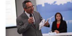 El funcionario recalc&oacute; que se har&aacute; cumplir la ley. Foto: Ministerio de Educaci&oacute;n