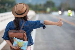 Ecuatorianos residentes en el exterior podr&aacute;n afiliarse al IESS de manera voluntaria mediante un proceso en l&iacute;nea.