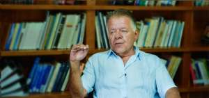 Xavier Zavala, miembro del Consejo de Participaci&oacute;n Transitorio.