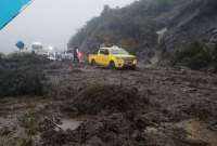 El Ecu911 reportó un deslave en la carretera que conecta Cuenca y Gualaceo