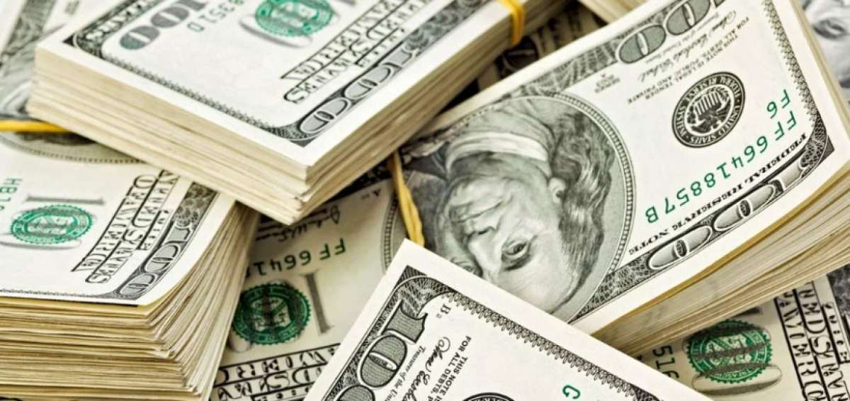 Ecuador emiti&oacute; $ 1.000 millones en bonos soberanos