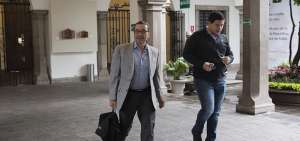 Alvarado es indagado porque habr&iacute;a autorizado dos desembolsos entre 2013 y 2014 para dirigentes de Alianza PAIS y tendr&iacute;a contratos para sus empresas.