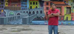 El arquitecto Marcelo Guam&aacute;n particip&oacute; en la pintura de un condominio. La obra se llama &ldquo;Esta es mi ciudad&rdquo;.