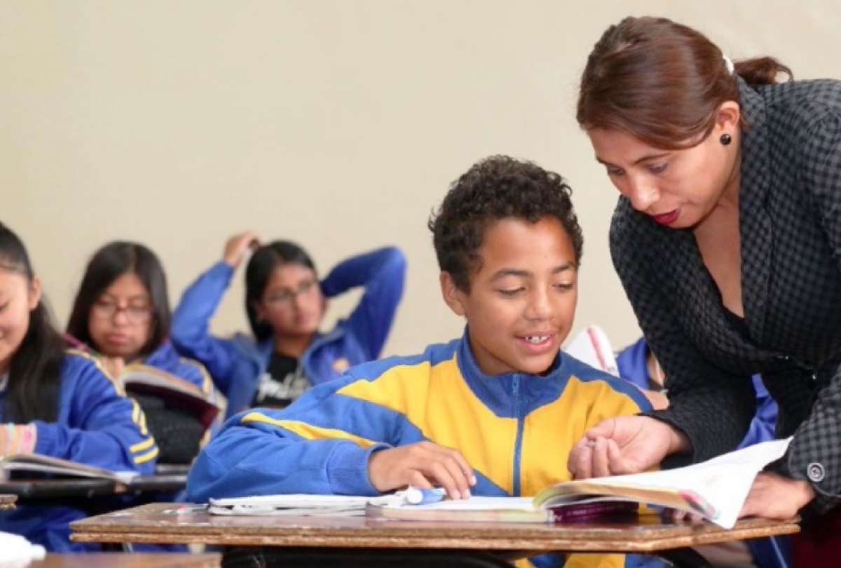 El Ministerio de Educaci&oacute;n aclar&oacute; que no se trata de jornadas regulares de clases los s&aacute;bados, sino de eventos acad&eacute;micos, deportivos, culturales y de refuerzo educativo que se desarrollen de manera extraordinaria.