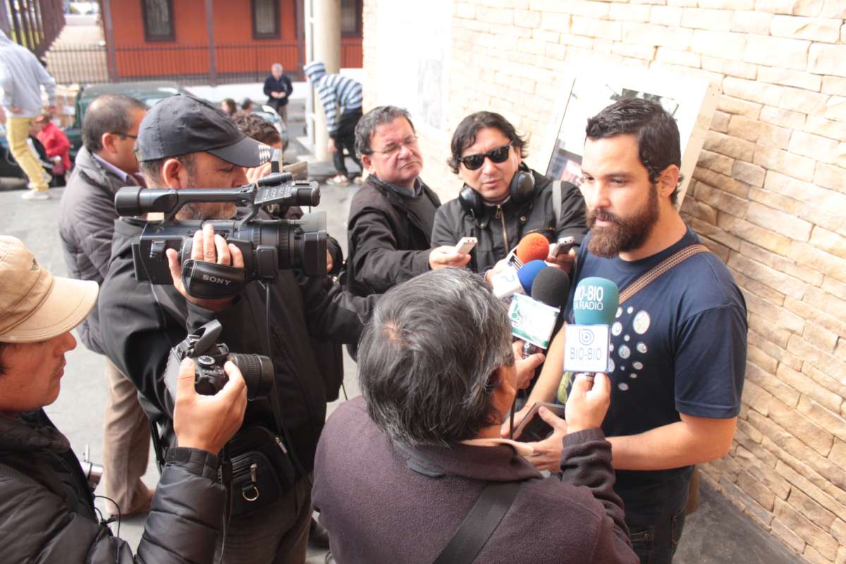 Del avi&oacute;n al escenario, Ricardo Pita vuelve a su tierra