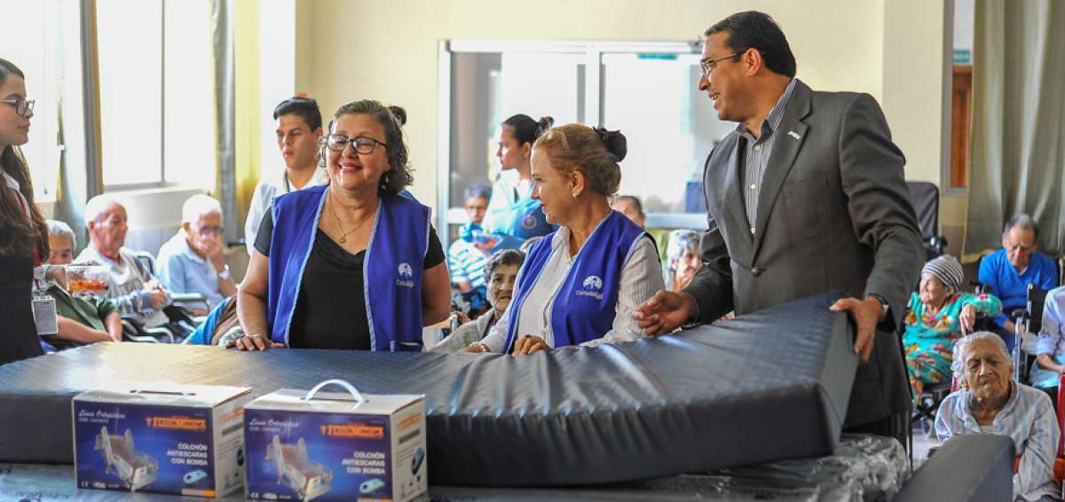 La fundaci&oacute;n, que tiene 80 pacientes permanentes, ayer recibi&oacute; una donaci&oacute;n de implementos hospitalarios por parte de TPM.