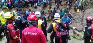 Hallan el cuerpo de la adolescente que cay&oacute; a r&iacute;o en Pujil&iacute;