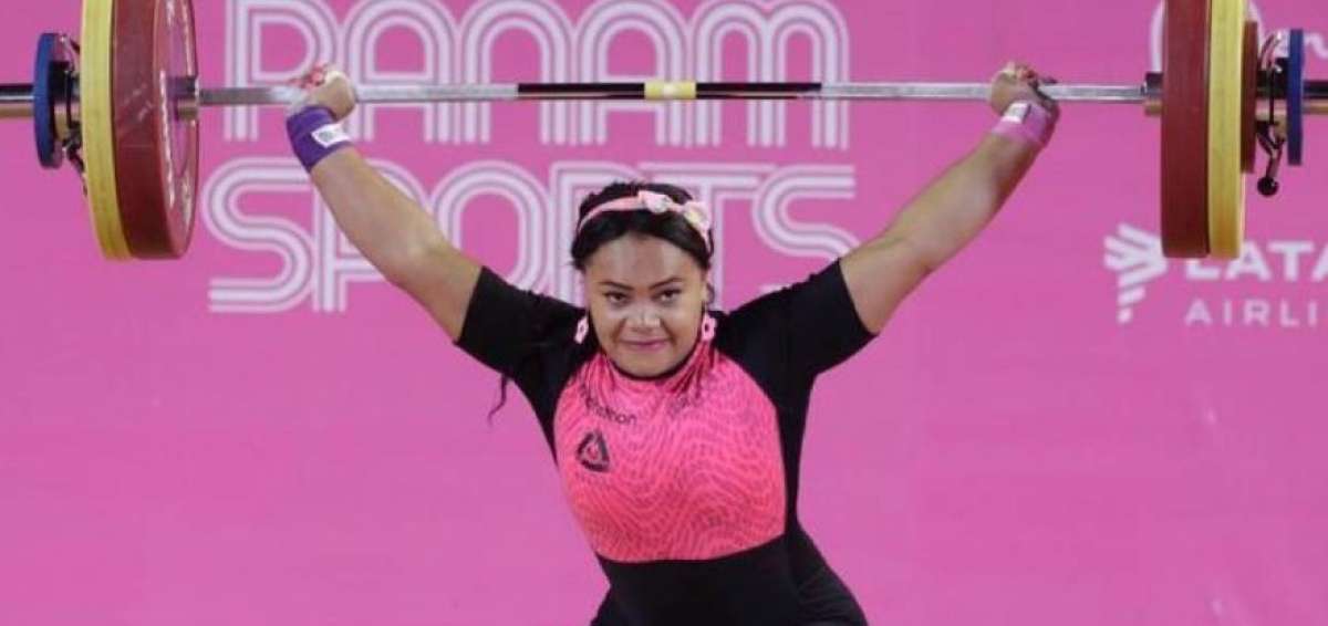Neisi Dajomes obtiene medalla de bronce en Mundial de Halterofilia