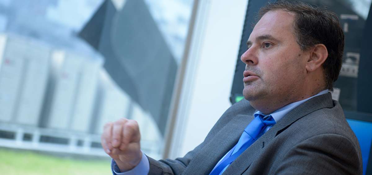 &Aacute;lex Martin. Jefe de ingenier&iacute;a de la c&aacute;mara vac&iacute;a del ITER.