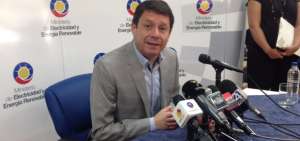 Albronoz anunci&oacute; sobre su renuncia durante una rueda de prensa, este martes 15 de noviembre.