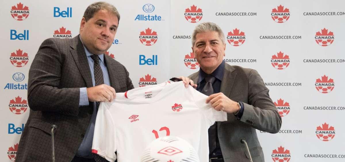 Octavio Zambrano, primer ecuatoriano en dirigir una selecci&oacute;n internacional
