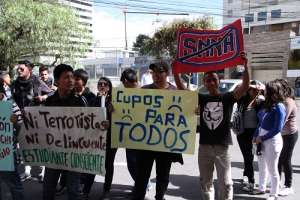 Estudiantes y Senescyt debatieron  sobre el sistema de admisi&oacute;n a la educaci&oacute;n superior