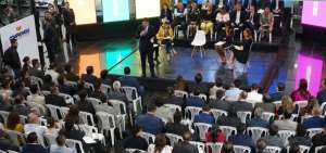 En el evento se inform&oacute; que los temas ser&aacute;n discutidos en dos mesas tem&aacute;ticas.  