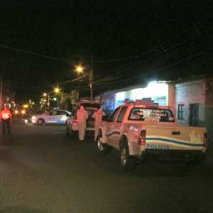 Dos muertos deja explosi&oacute;n en el suburbio de Guayaquil (Galer&iacute;a)