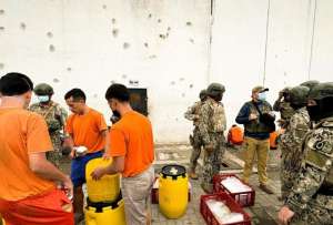 El ministro Gian Carlo Loffredo recorri&oacute; los pabellones del centro penitenciario Varones No. 1 de Guayaquil.