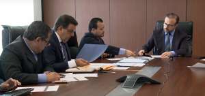 De las 31 empresas invitadas al concurso internacional de ofertas, se recibieron 12 excusas y 2 ofertas de las empresas: Glencore LTD. y Vitol INC.