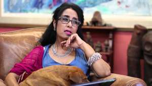La poeta puertorrique&ntilde;a Dalia Nieves Albert, vicepresidenta de la Feria Internacional del Libro de Puerto Rico, lament&oacute; la ausencia del escritor cubano. Foto internet